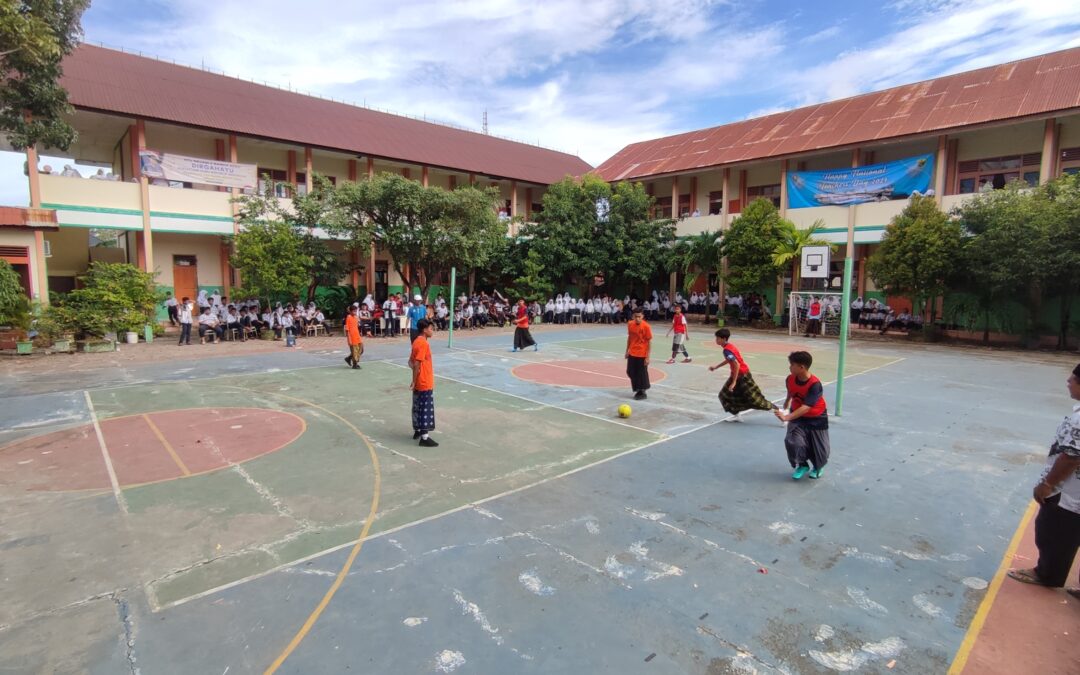 SERBA SERBI HUT PGRI KE 76 MTsN 2 BANDA ACEH