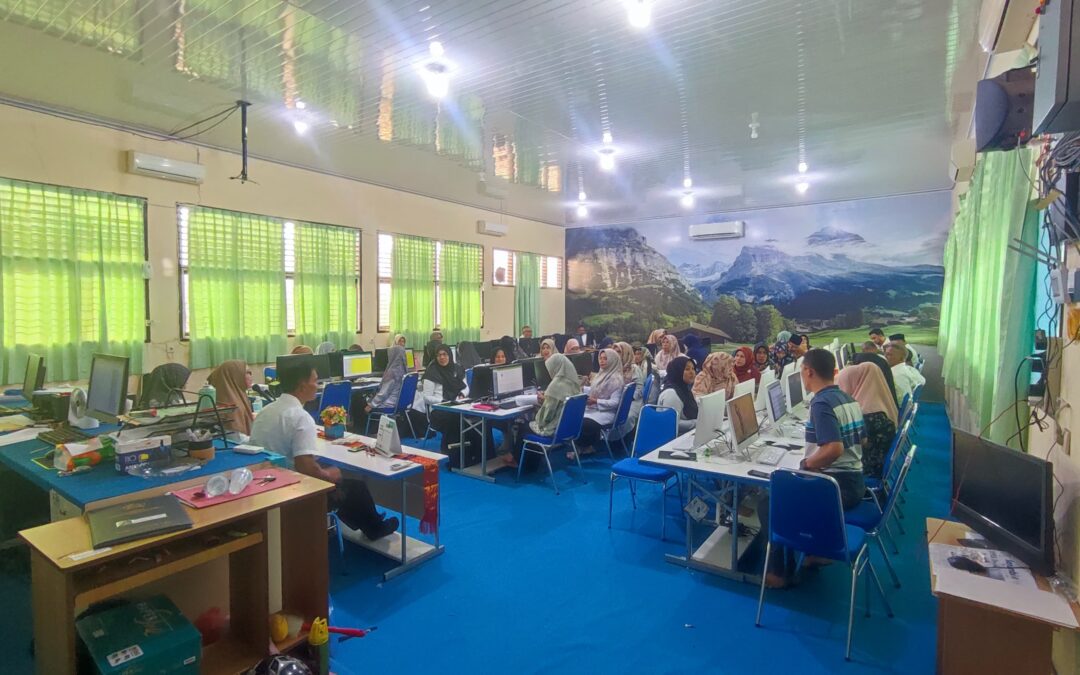 RAPAT KELULUSAN SISWA TINGKAT AKHIR KELAS IX TAHUN PELAJARAN 2023/2024